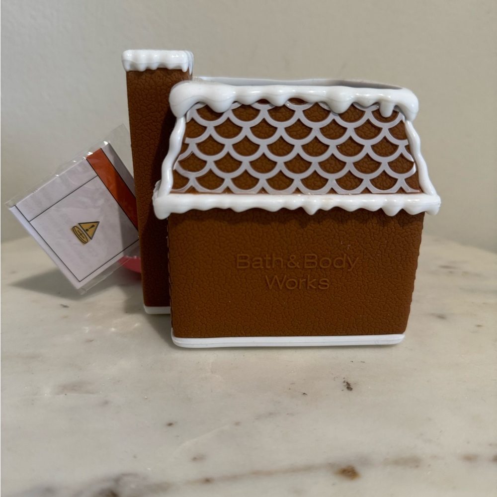 Bath & body works gingerbread house soap holder - Picture 5 of 5